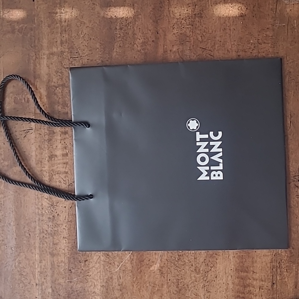 Mont Blanc shopping bag